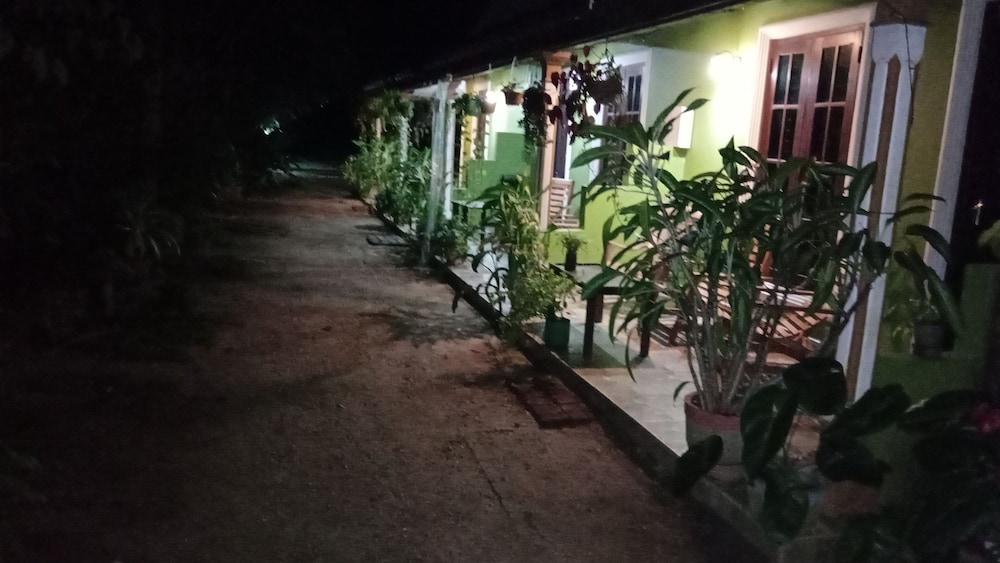 Triple Room, Private Bathroom, Ground Floor (with A/C) photo 2