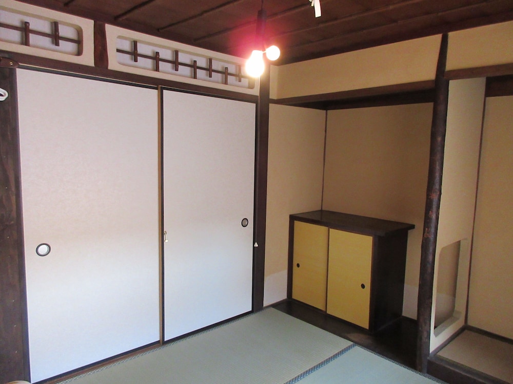 Japanese Style Room With 4.5 Tatami Mats Type B photo 3