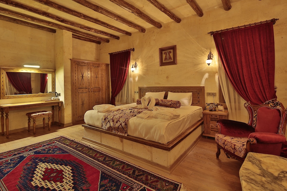 King Suite photo 3