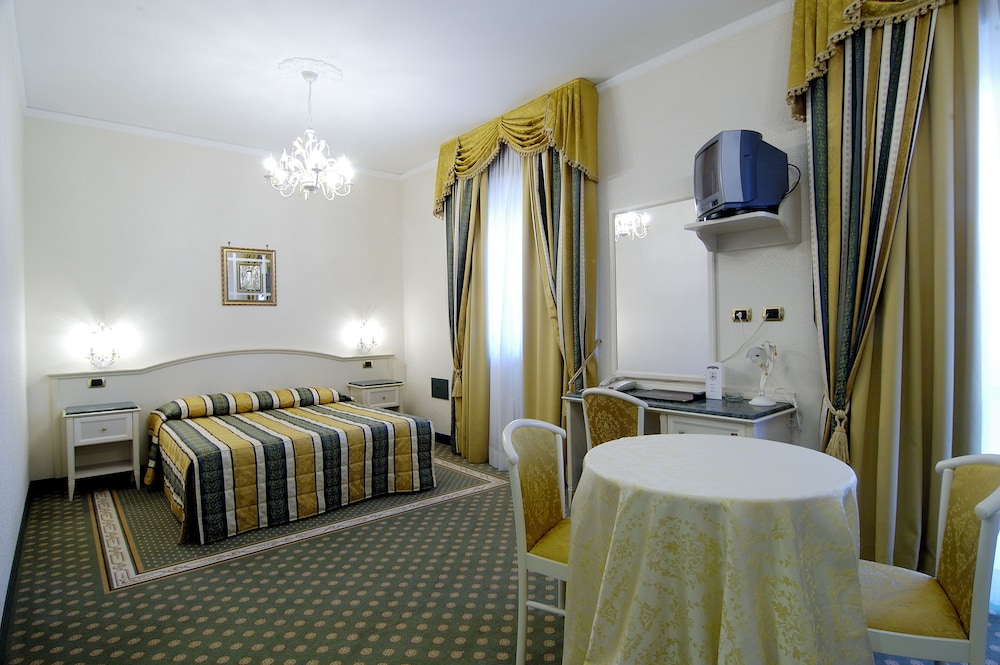 Junior Suite - Photo 3