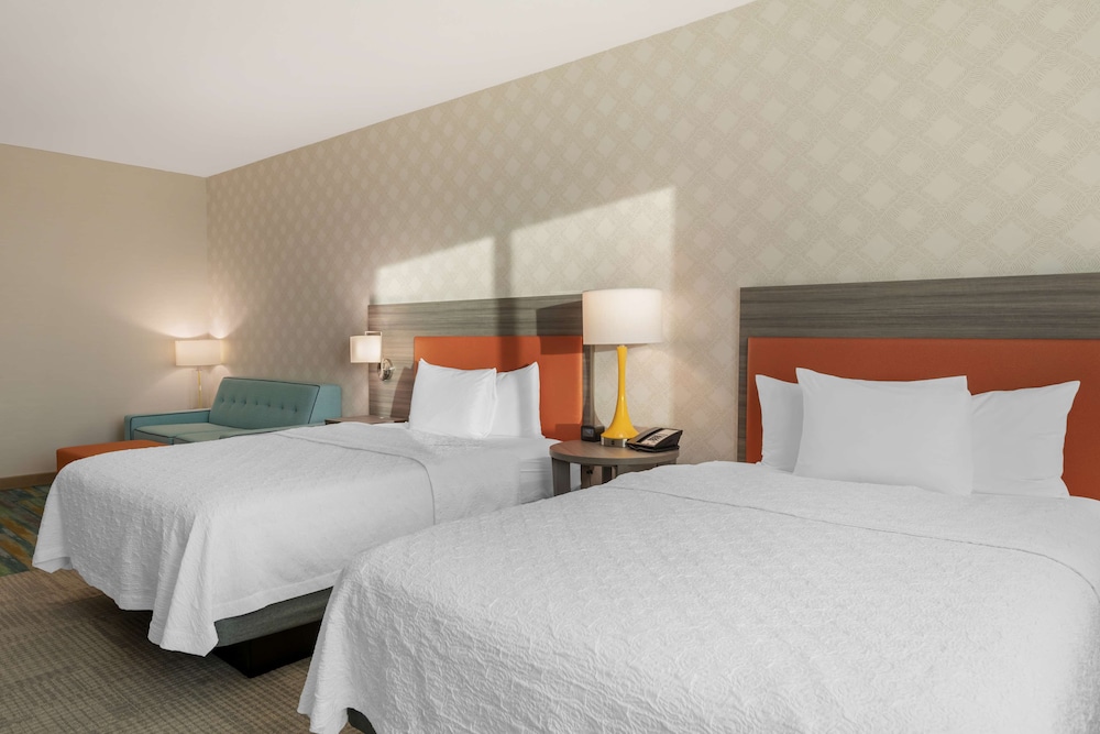 Studio, 2 Queen Beds, Accessible (Hearing) - Photo 1