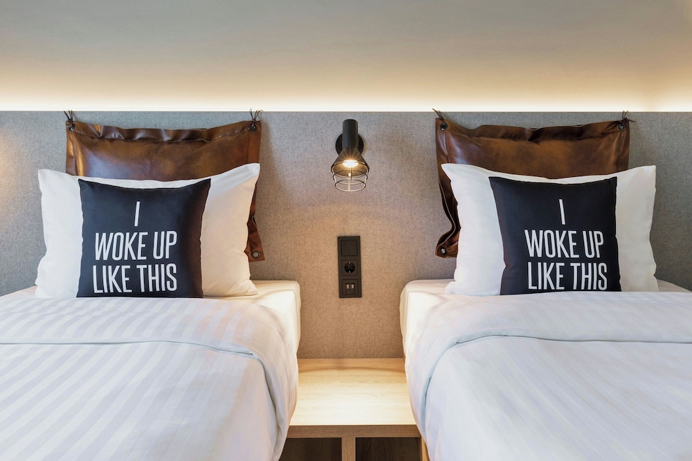 Room, 2 Twin Beds - Photo 1