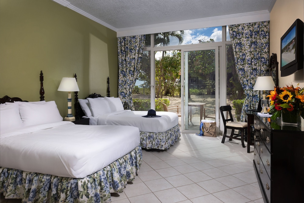 Patio Room - Garden View