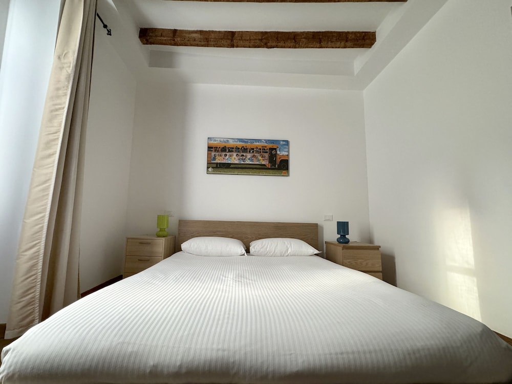 Comfort Apartment, City View