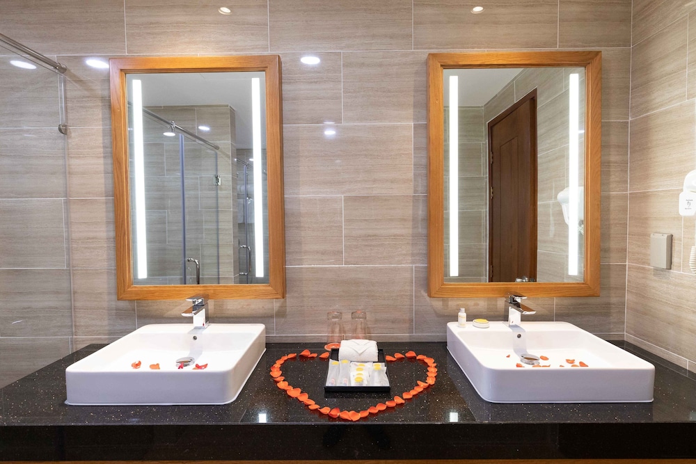 Suite, Sea View photo 3