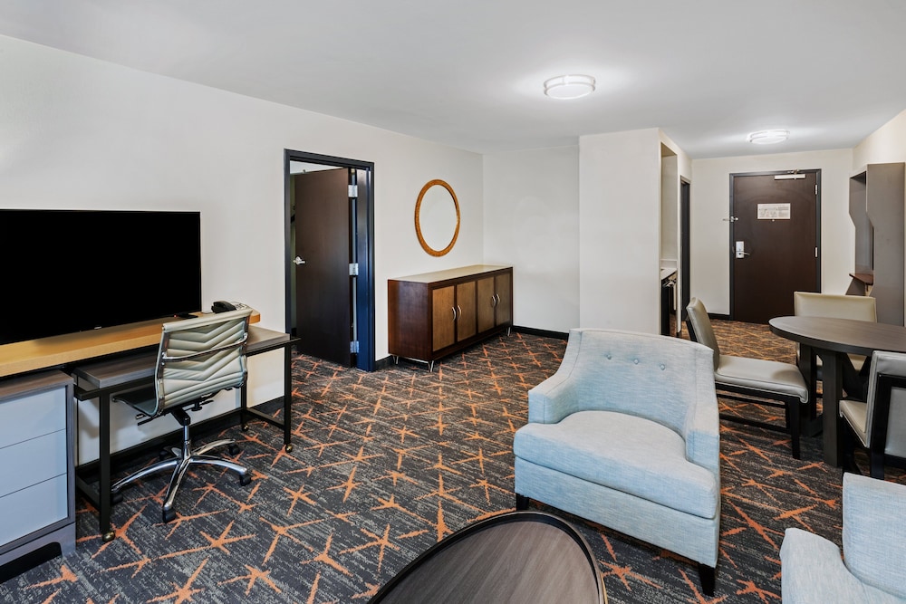 Premium Suite, 1 Bedroom - Photo 1