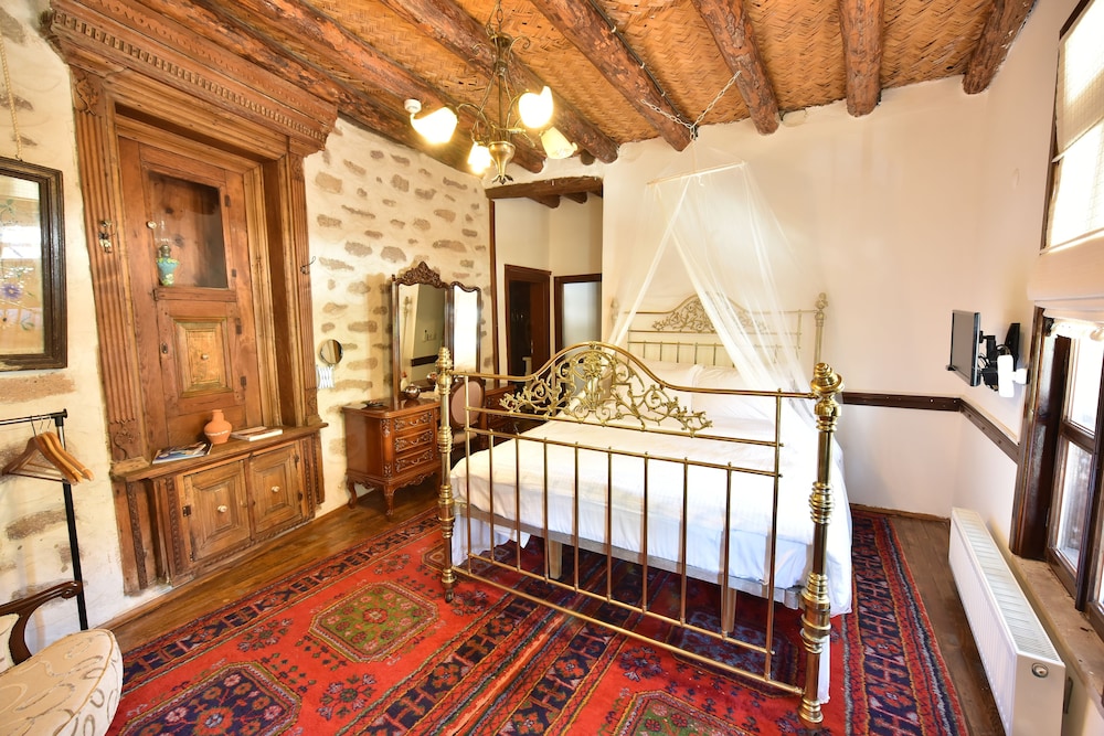 Superior Double Room, 1 Queen Bed, Non Smoking photo 2
