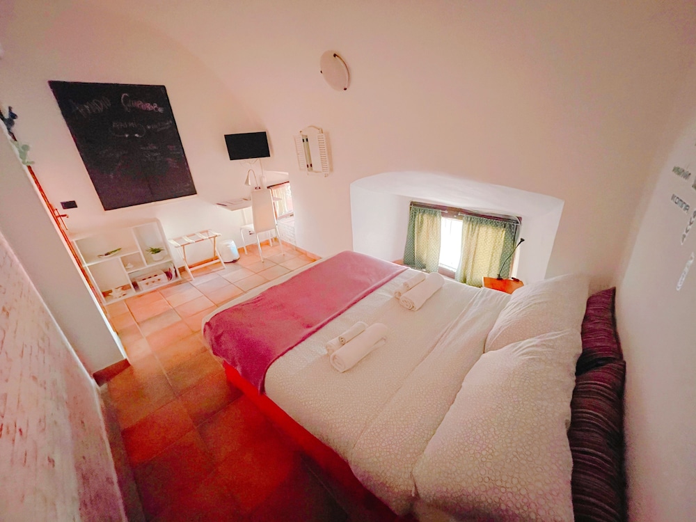 Economy Room photo 1