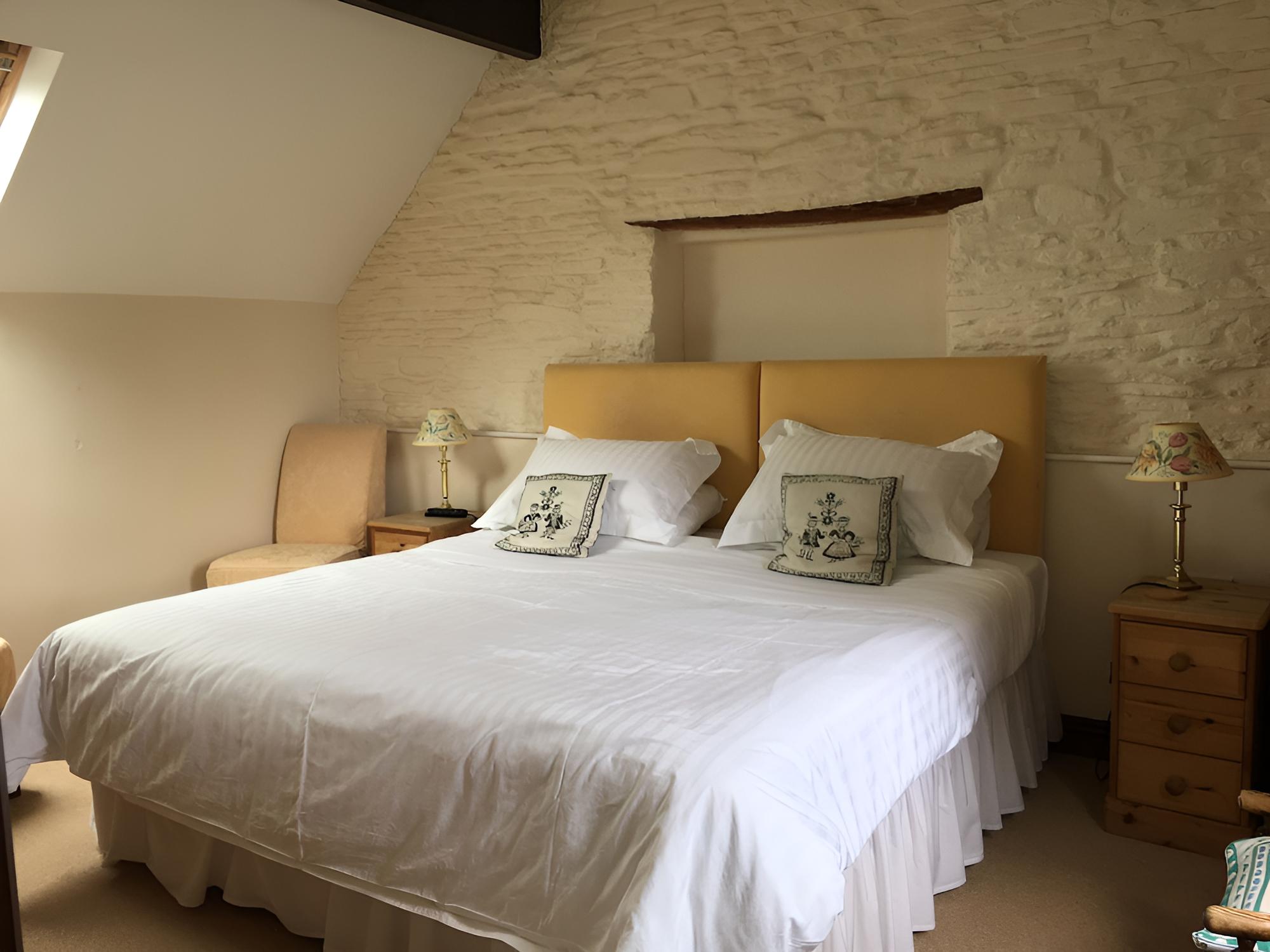 Double Room, Ensuite (Drake's Room) photo 2