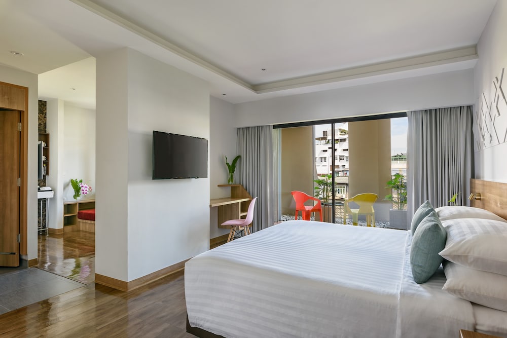 VELA Suite Room