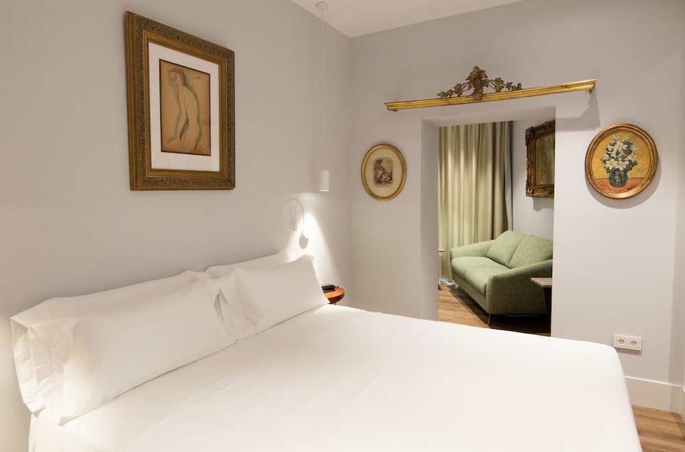 Junior Studio Suite - Photo 12