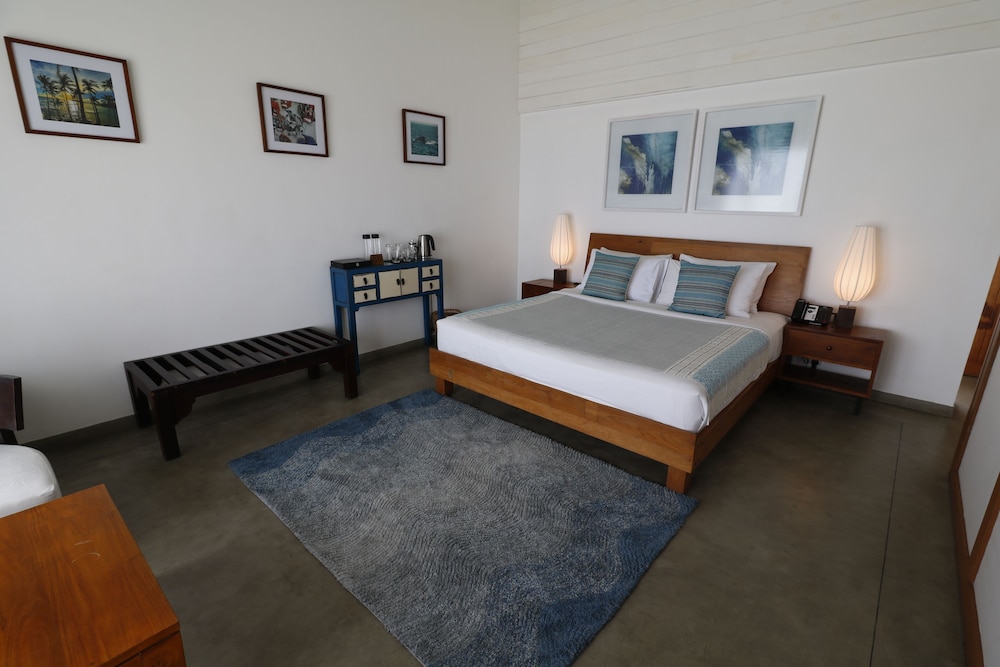 Deluxe Room, Bathtub, Ocean View photo 1