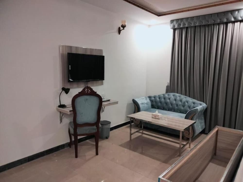 Deluxe Double Room - Photo 3