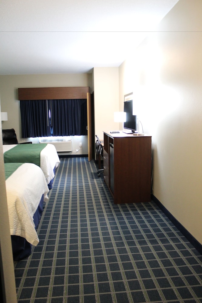 Deluxe Room, 2 Queen Beds photo 3