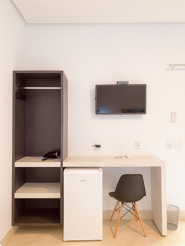 Triple Room - Photo 7
