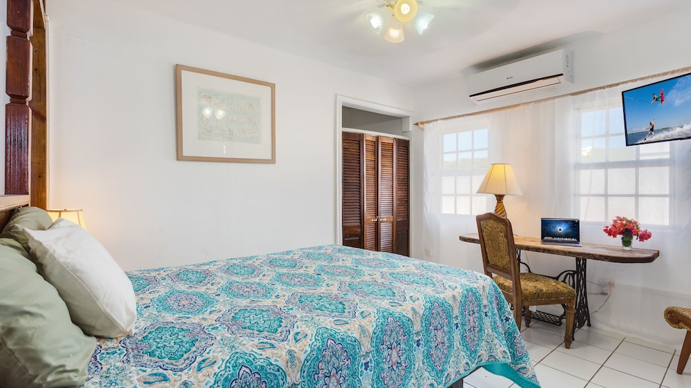 Comfort Room, 1 Queen Bed