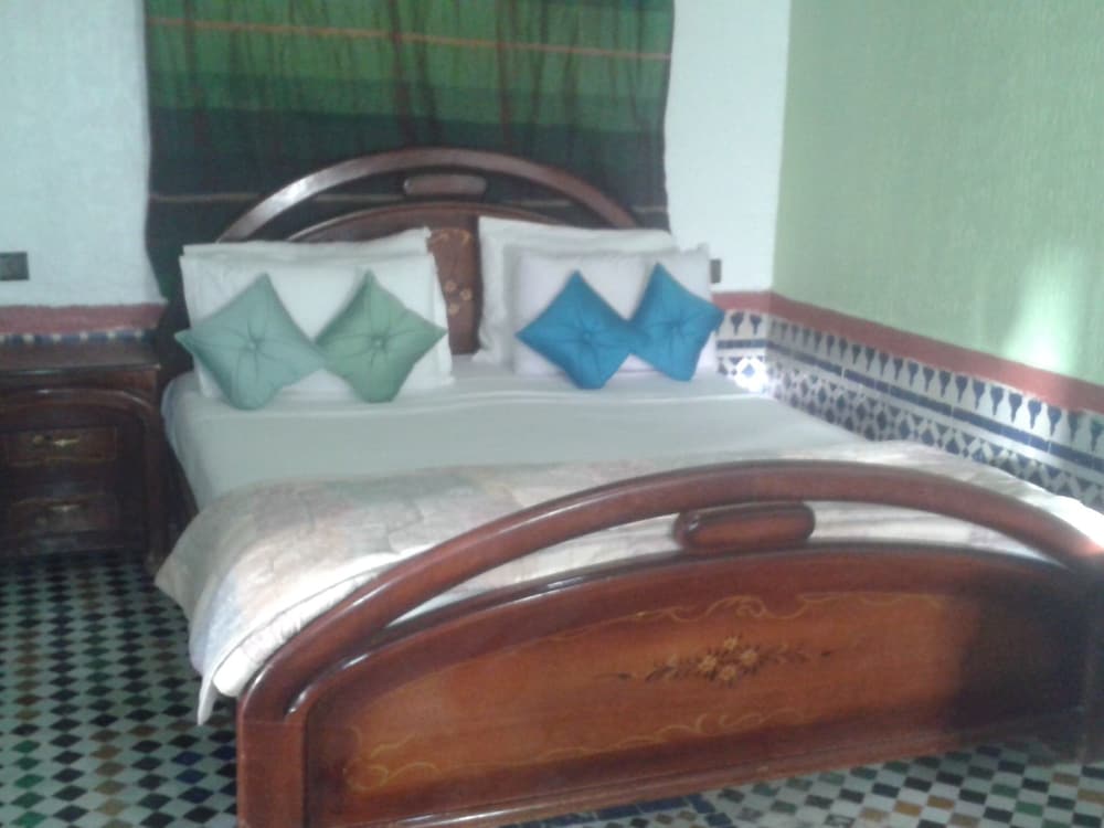 Basic Double or Twin Room, Ensuite (privée)