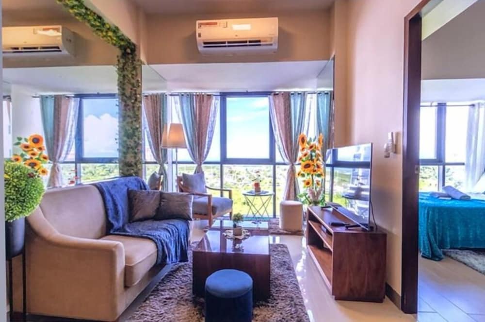 Economy Condo photo 3