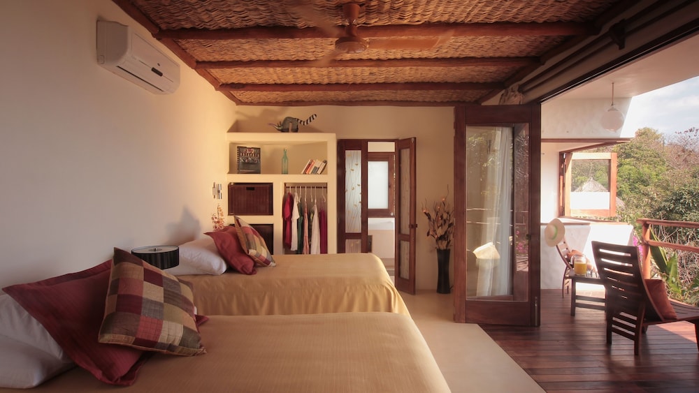 Standard Room, 2 Double Beds