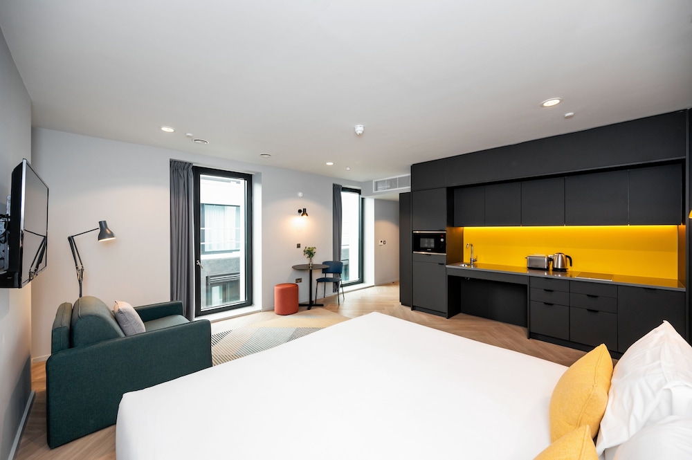 Available room