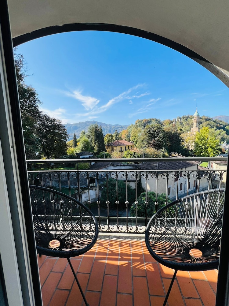 Deluxe Quadruple Room, Balcony photo 2