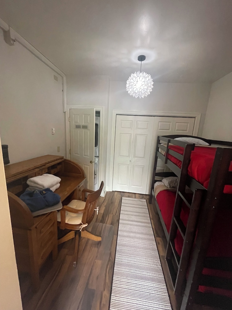 Family Apartment photo 3