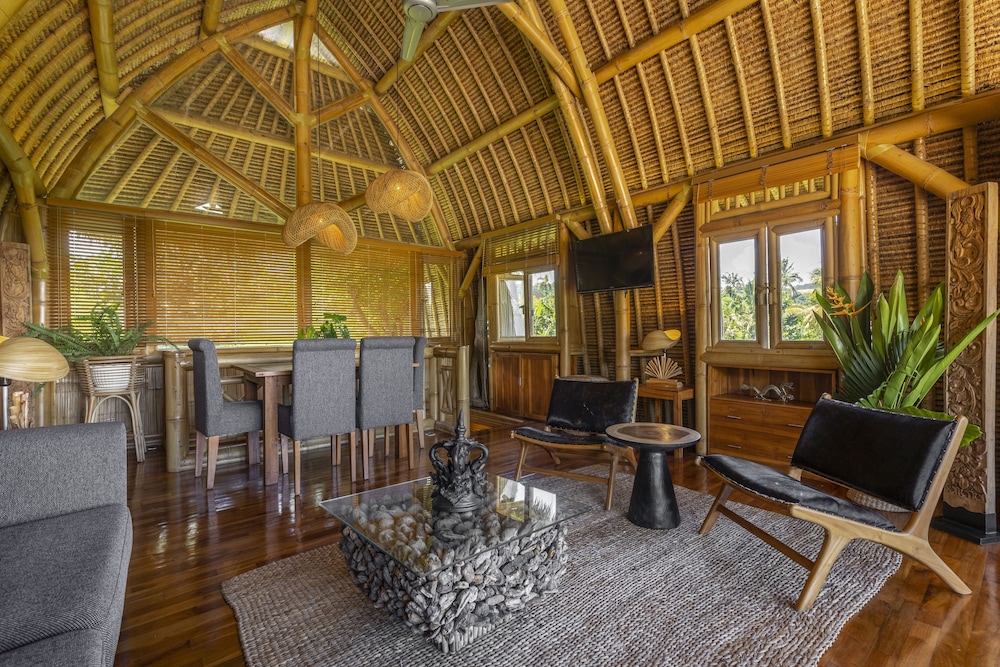 Luxury Villa, 2 Bedrooms