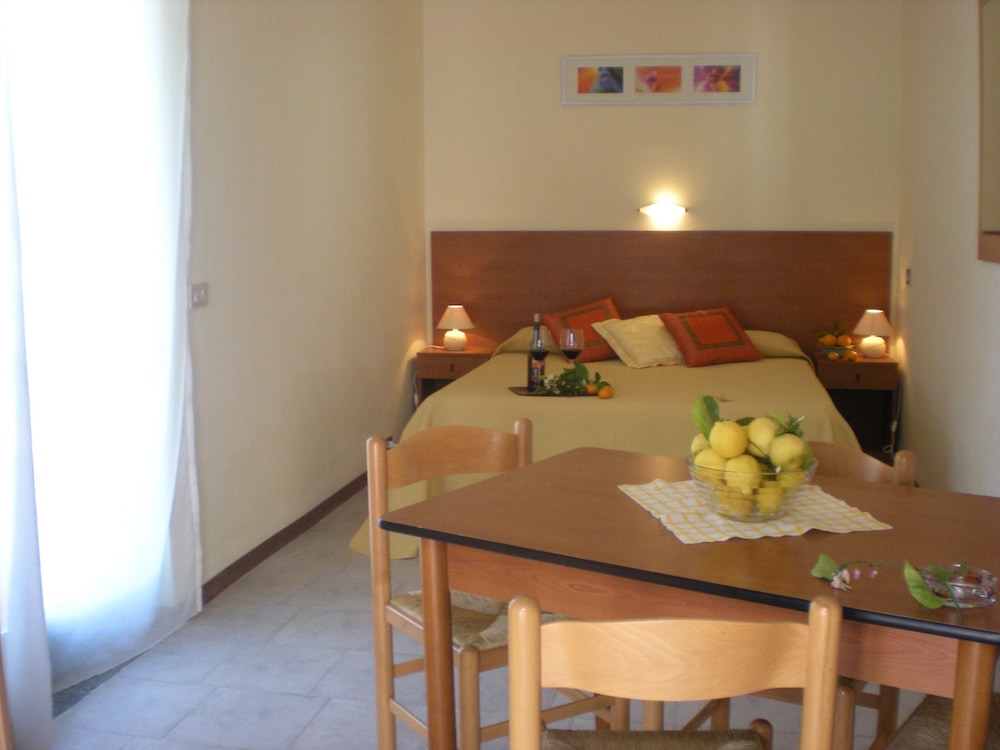 Classic Studio, Terrace photo 2