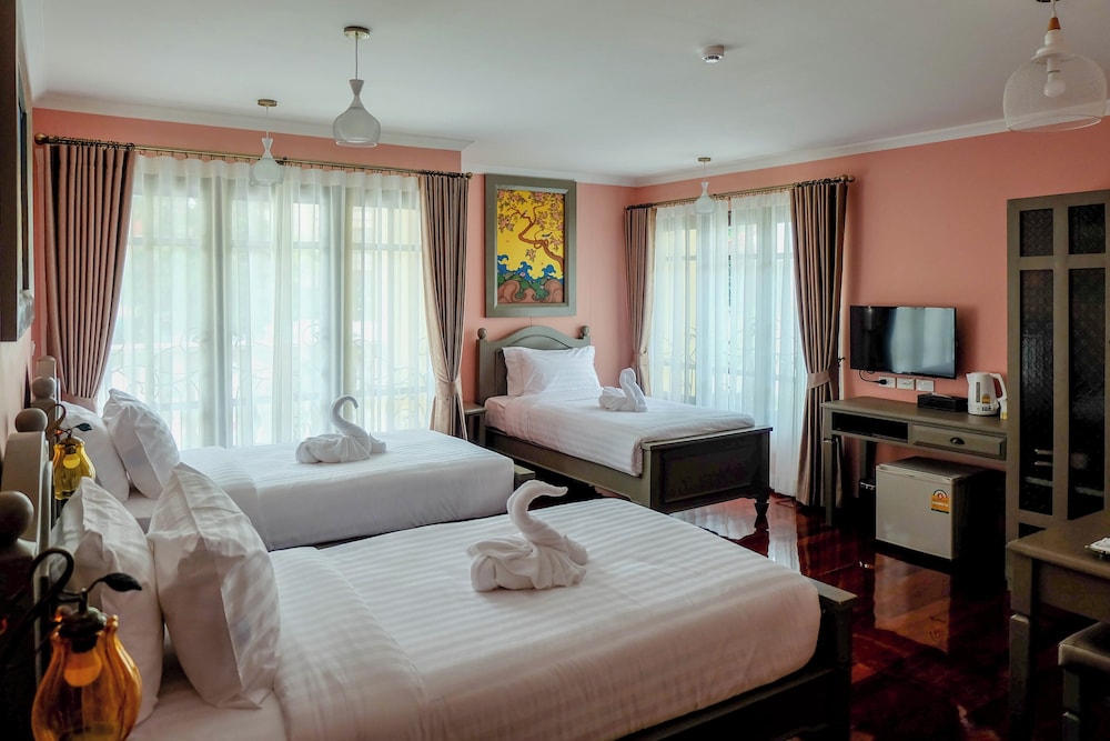 Signature Triple Room, 3 Twin Beds, Accessible, Non Smoking photo 2