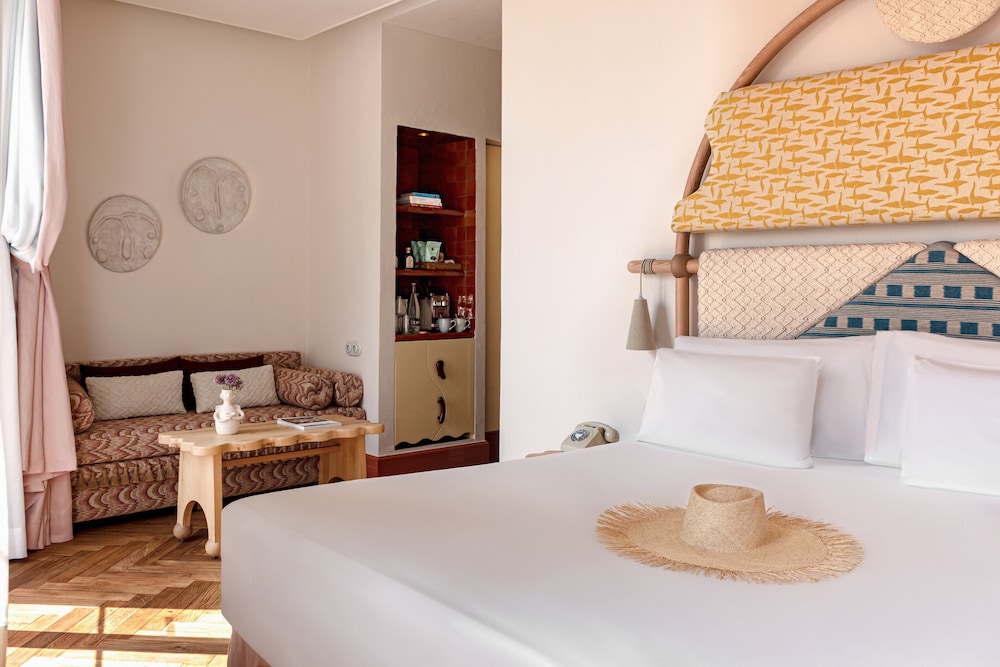 Room (Vara De Rey) photo 3