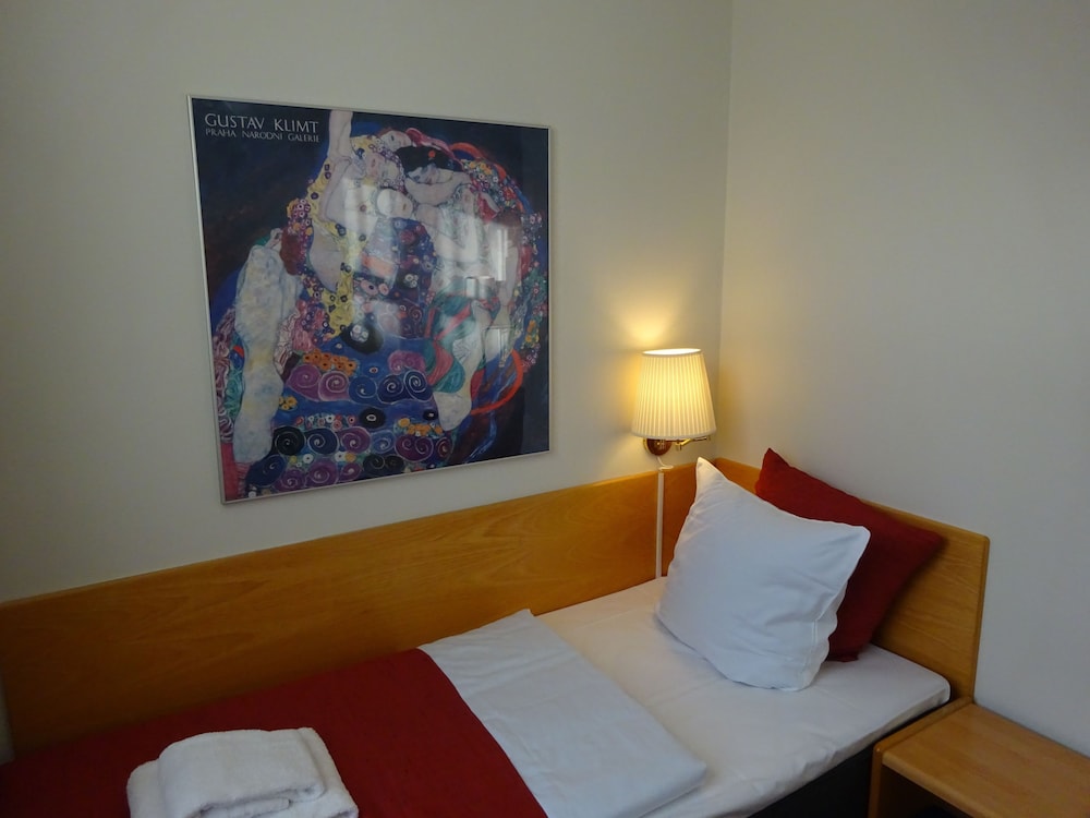 Standard Single Room, Private Bathroom