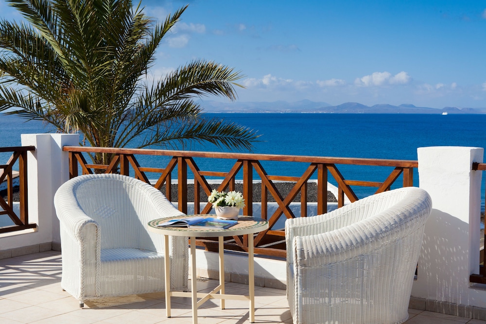 Suite Junior, Vista al Mar (3 Adultos)