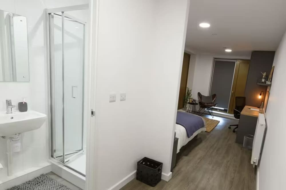 Single Room, Non Smoking photo 2