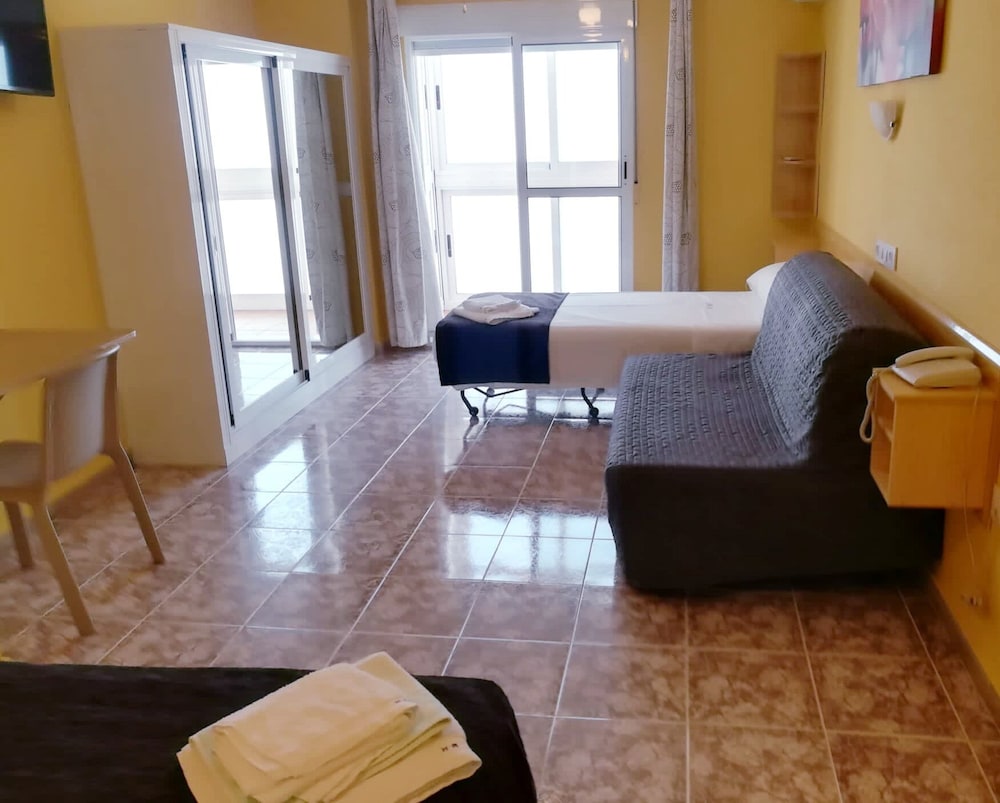 Habitación doble con supletoria photo 3