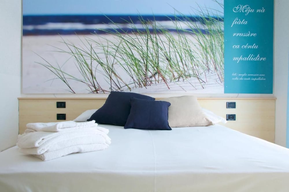 Standard Double or Twin Room, Balcony