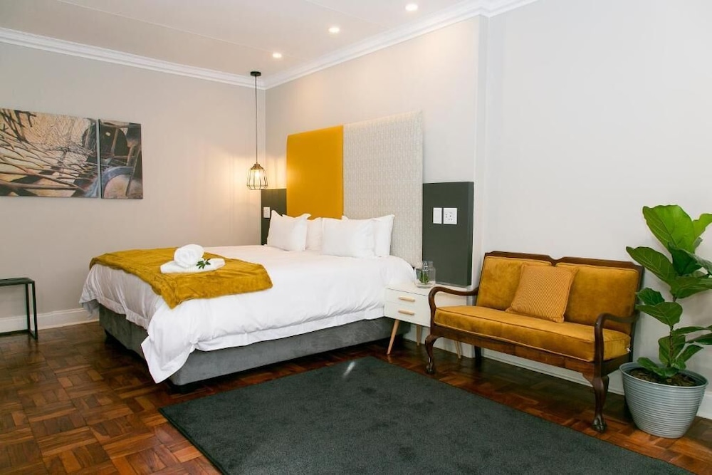 Executive Room - Photo 4