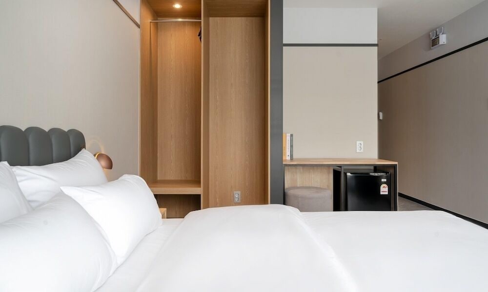 Deluxe Double Room - Photo 7