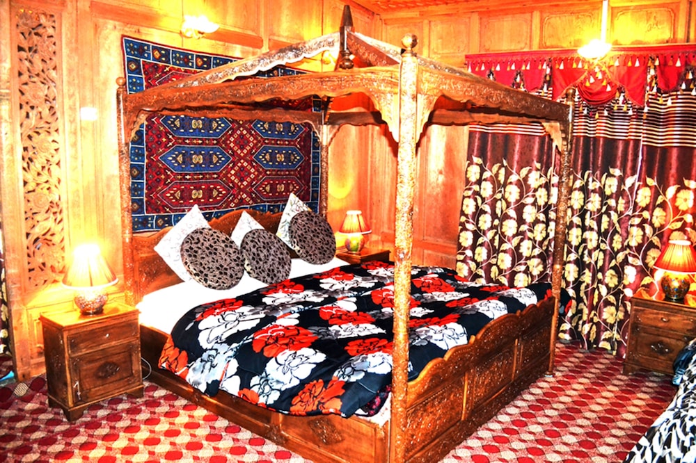 Premier Room - Photo 33