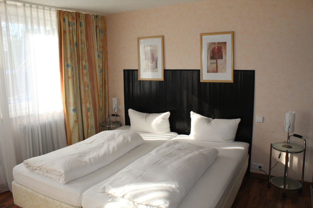 Double Room - Photo 1