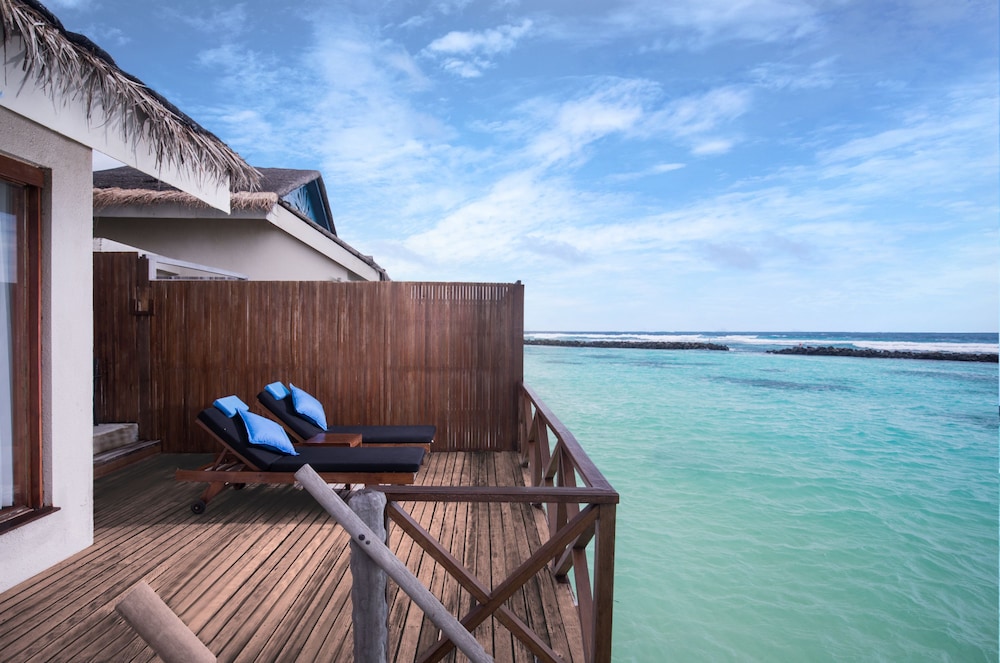 Superior Beach Villa
