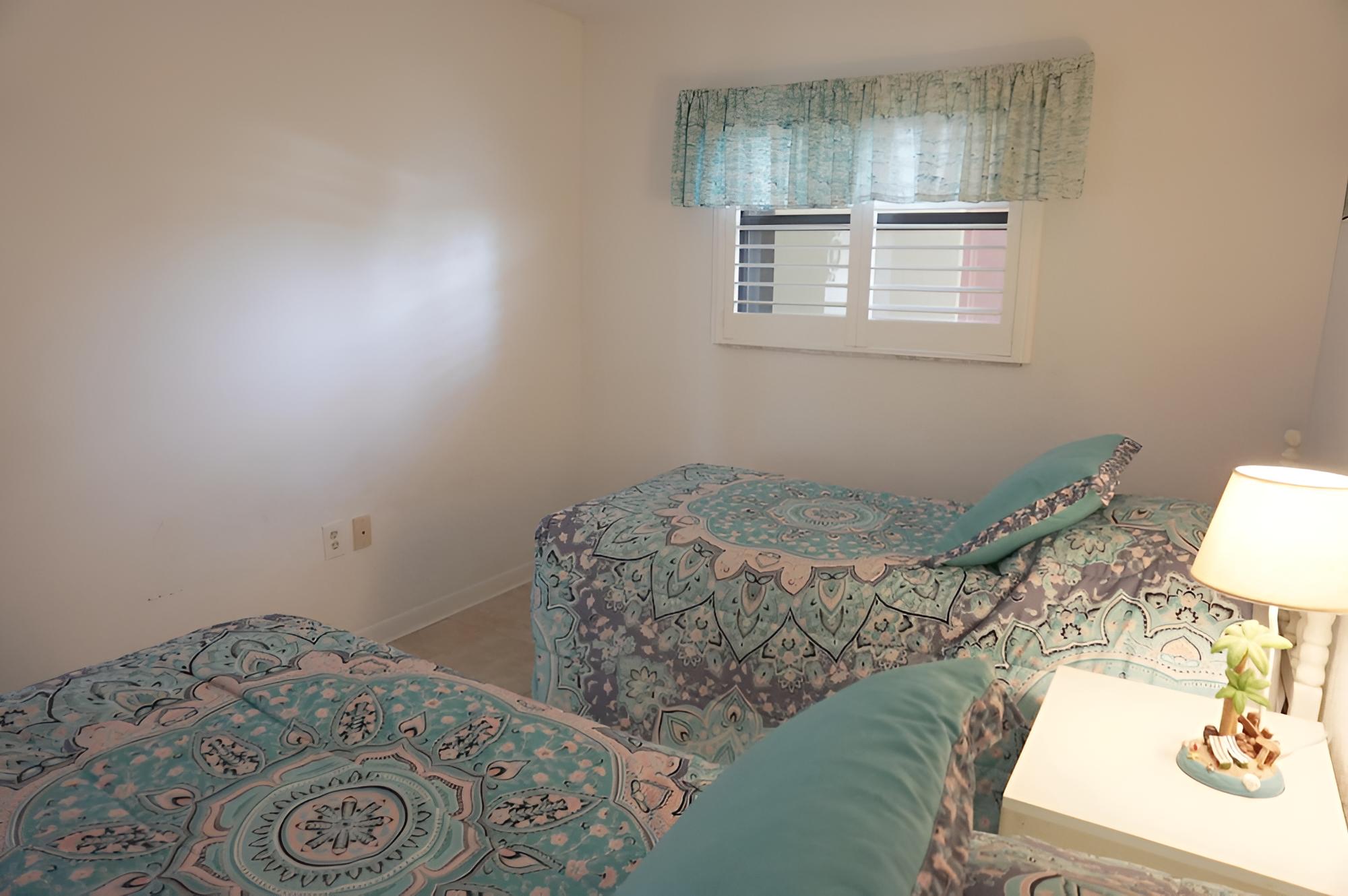 Condo, 3 Bedrooms, Kitchen, Beach View photo 3