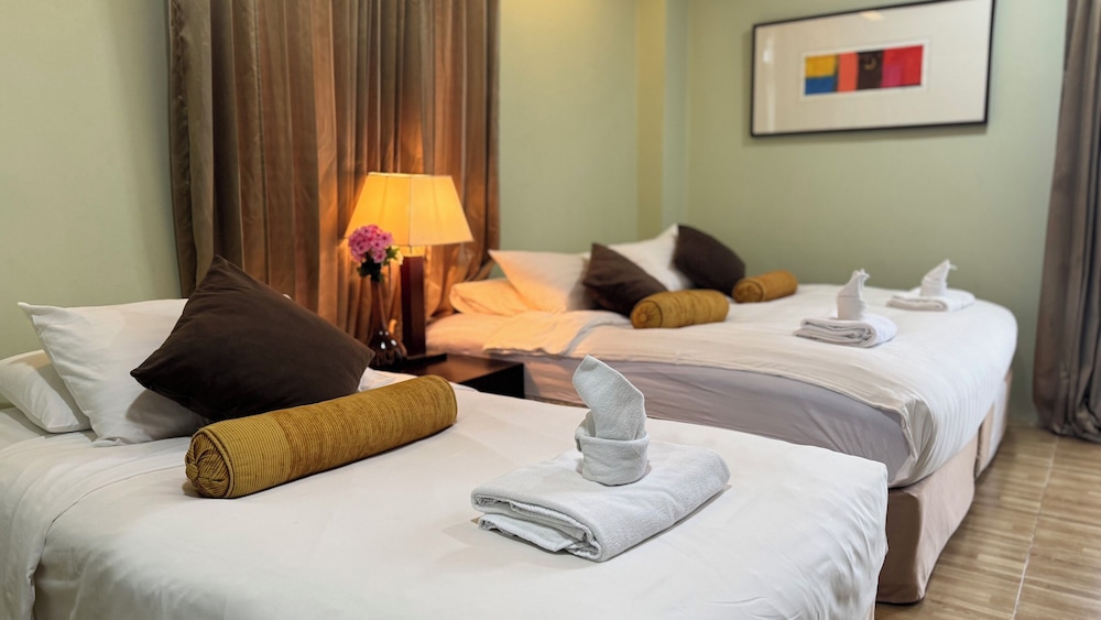 Deluxe Triple Room - Photo 5