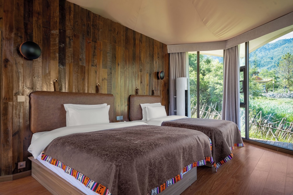 Tent twin room photo 1