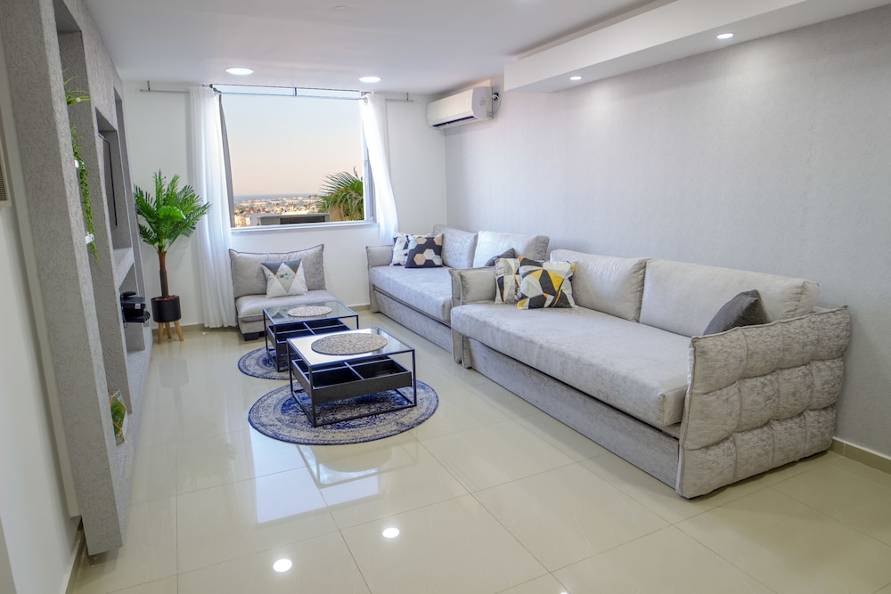 Apartment, Beach View photo 2
