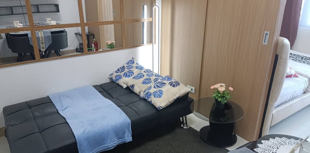 Condo, 1 Bedroom, Accessible, Balcony photo 2
