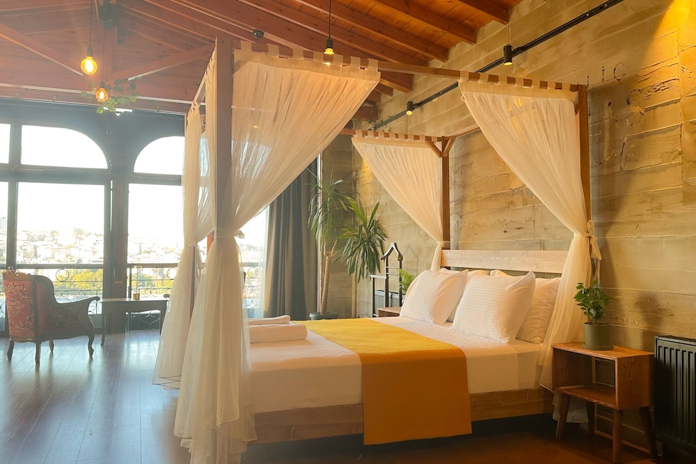 Romantic Studio Suite, Sea View photo 2