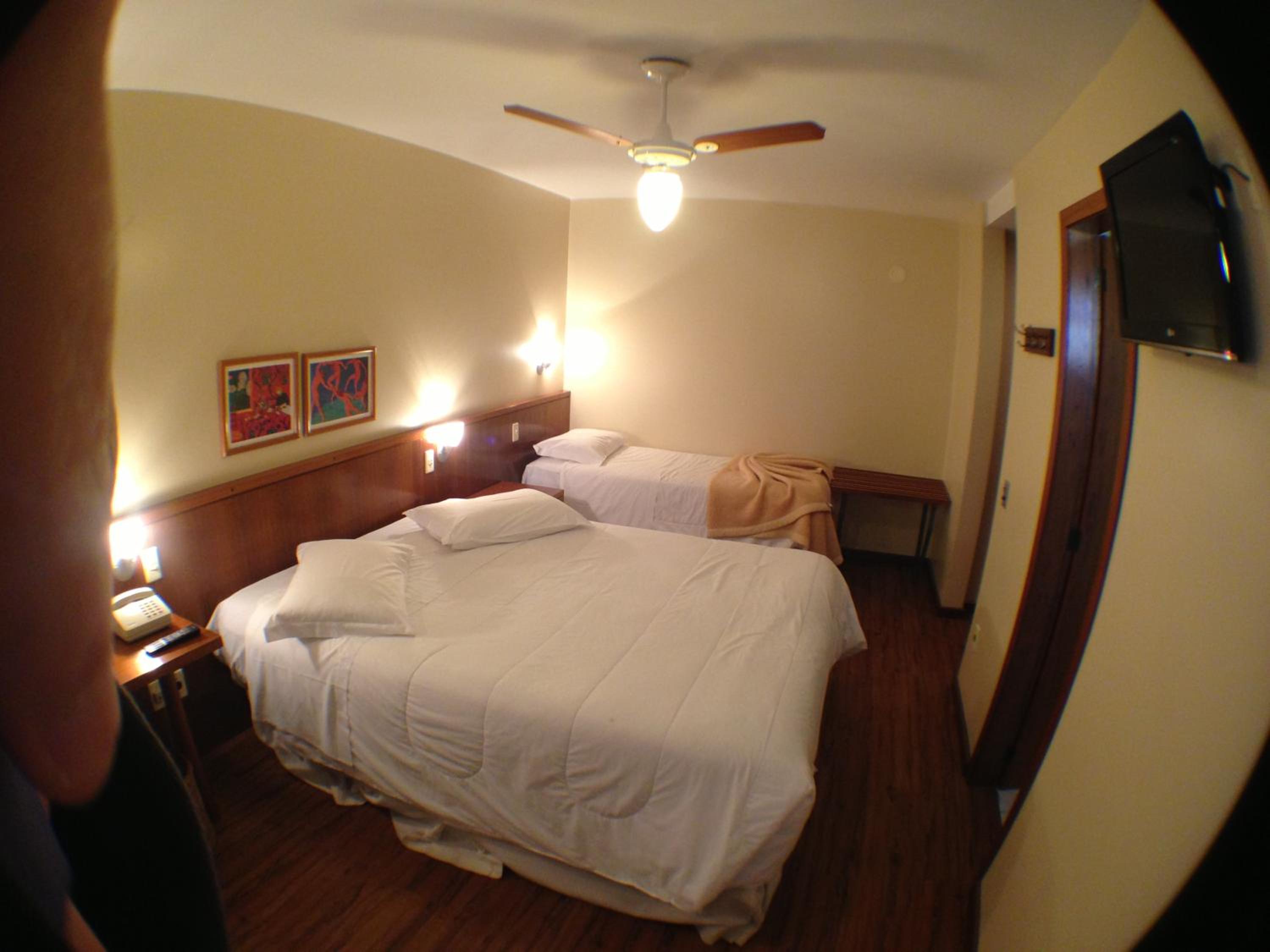 Deluxe Suite - Photo 3