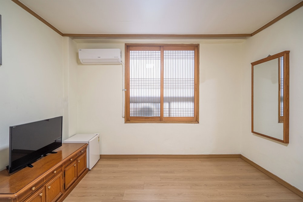 R01) Ondol Room for 2 people (No Kitchenette) photo 2