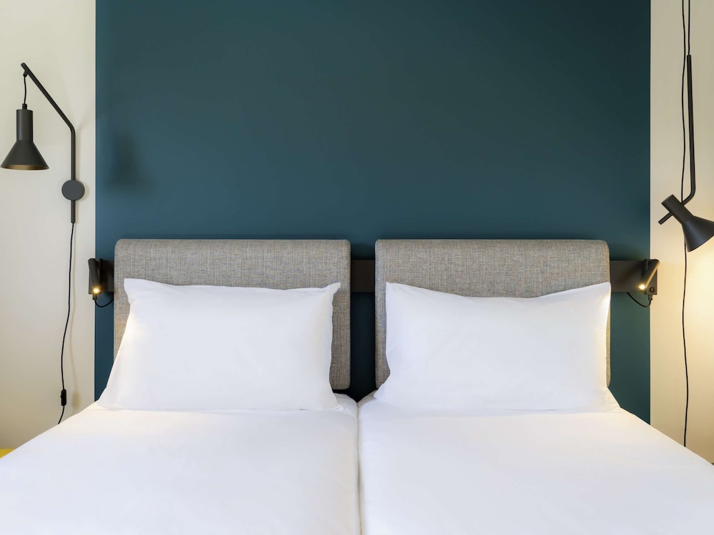 Standard Room, 2 Twin Beds - Photo 5