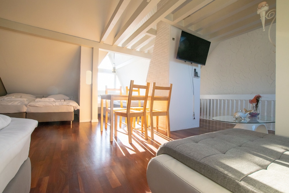 Exclusive Apartment, Garden View (incl. Endreinigungsgebühr) photo 2